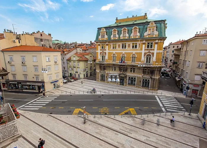 柯佐旅馆 3* 里耶卡