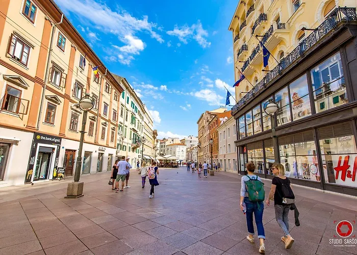 招待所 柯佐旅馆 3*